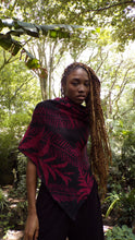 Cargar imagen en el visor de la galería, Poncho Palmas - vinotinto y negro - DISPONIBLE POR ENCARGO