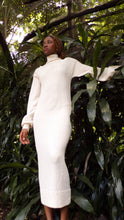 Cargar imagen en el visor de la galería, Vestido Alpaca Crudo