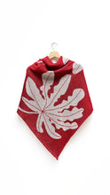 Cargar imagen en el visor de la galería, Poncho Yarumo - rojo y crudo