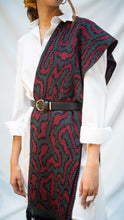 Cargar imagen en el visor de la galería, Chal Coral - vinotinto, gris oscuro y negro - DISPONIBLE POR ENCARGO