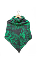 Cargar imagen en el visor de la galería, Poncho Palmas - gris oscuro y verde esmeralda