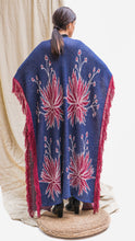 Cargar imagen en el visor de la galería, Ruana Maxi Frailejón Alpaca